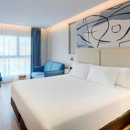 Sercotel Rosaleda Отель