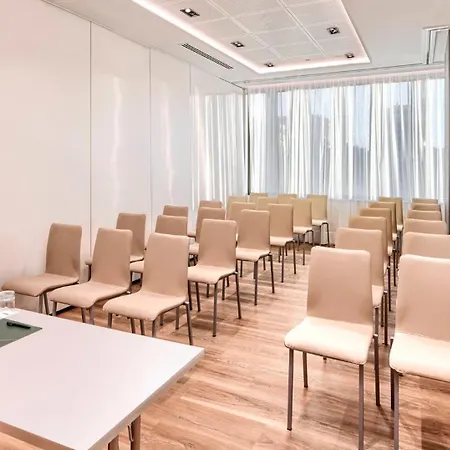 Отель Sercotel Rosaleda