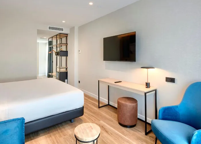 Sercotel Rosaleda مالقة