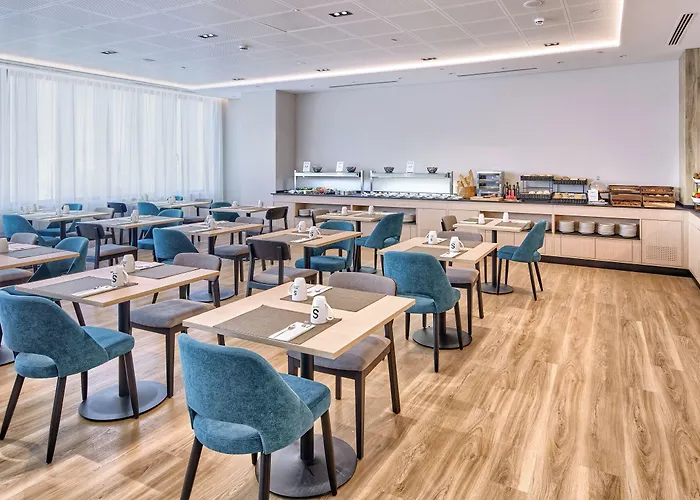 فندق Sercotel Rosaleda